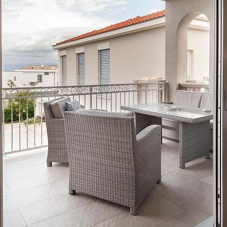 Deluxe Apartment Vila Carissa Malinska Exterior foto